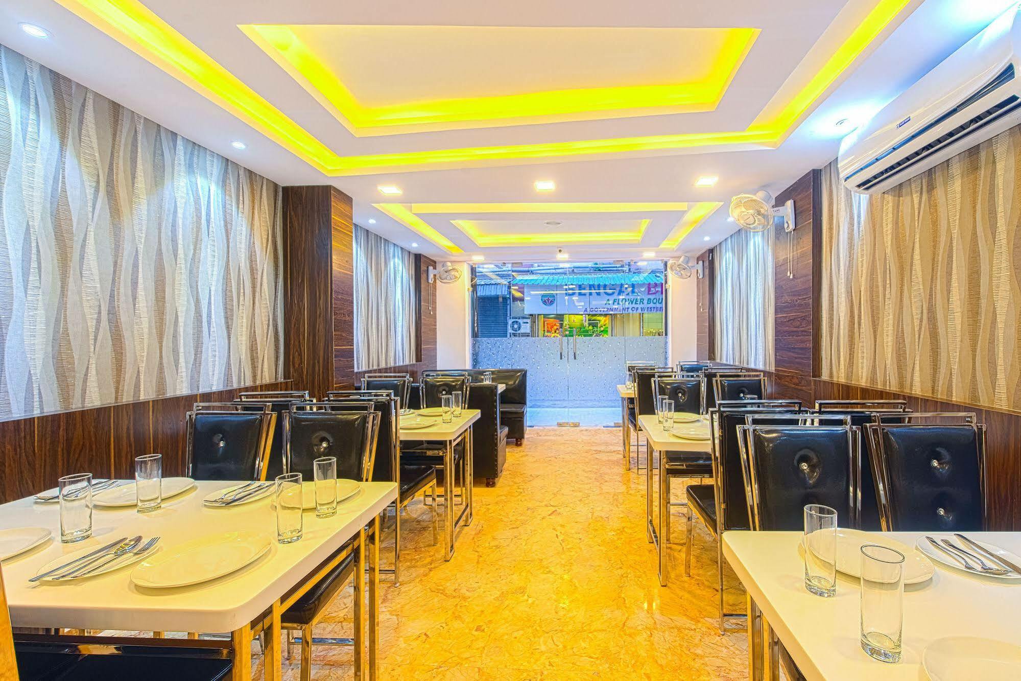 Treebo Orion Sapphire, Beck Bagan Hotel Kalkutta Kültér fotó