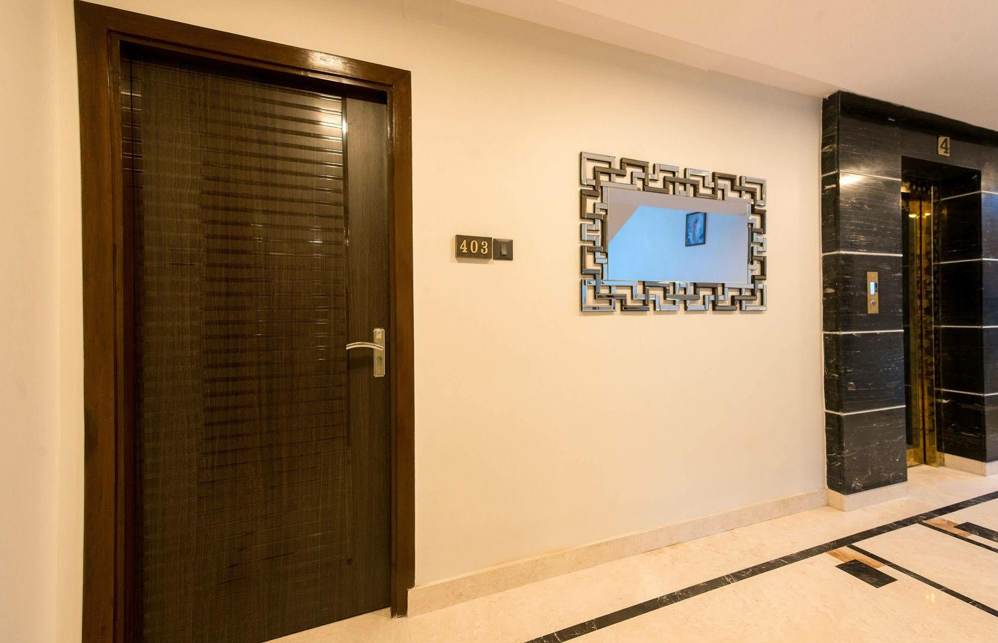 Treebo Orion Sapphire, Beck Bagan Hotel Kalkutta Kültér fotó